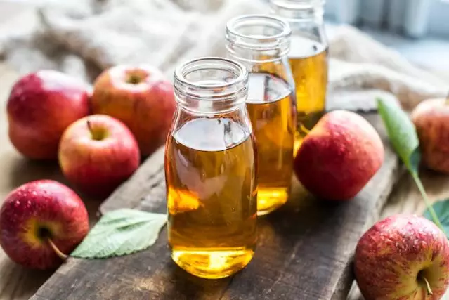 Cara menghilangkan kapalan di tangan dan kaki freepik.com