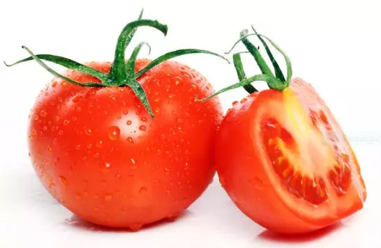 Cara mengatasi kulit wajah mengelupas pakai bahan alami freepik.com