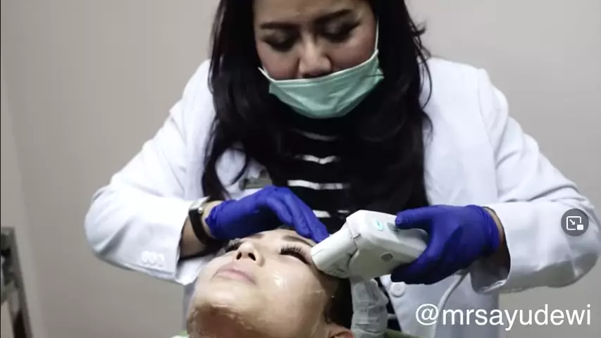 Perawatan kulit sehat ala Ayu Dewi Instagram Perawatan kulit sehat ala Ayu Dewi Instagram