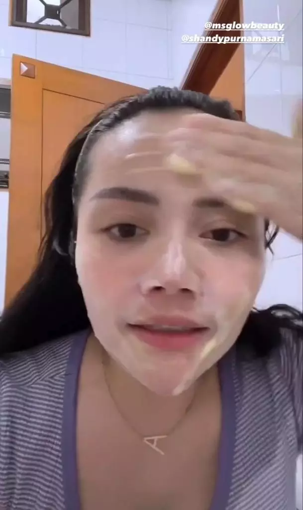 <img style= <img style=