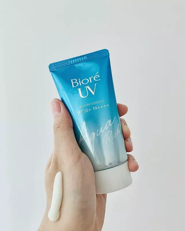 Skincare Jepang untuk kulit berminyak Berbagai sumber