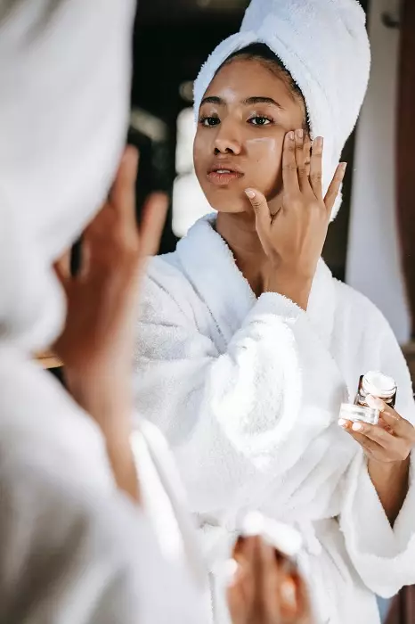 Tips makeup natural untuk Lebaran Berbagai sumber Tips makeup natural untuk Lebaran Berbagai sumber