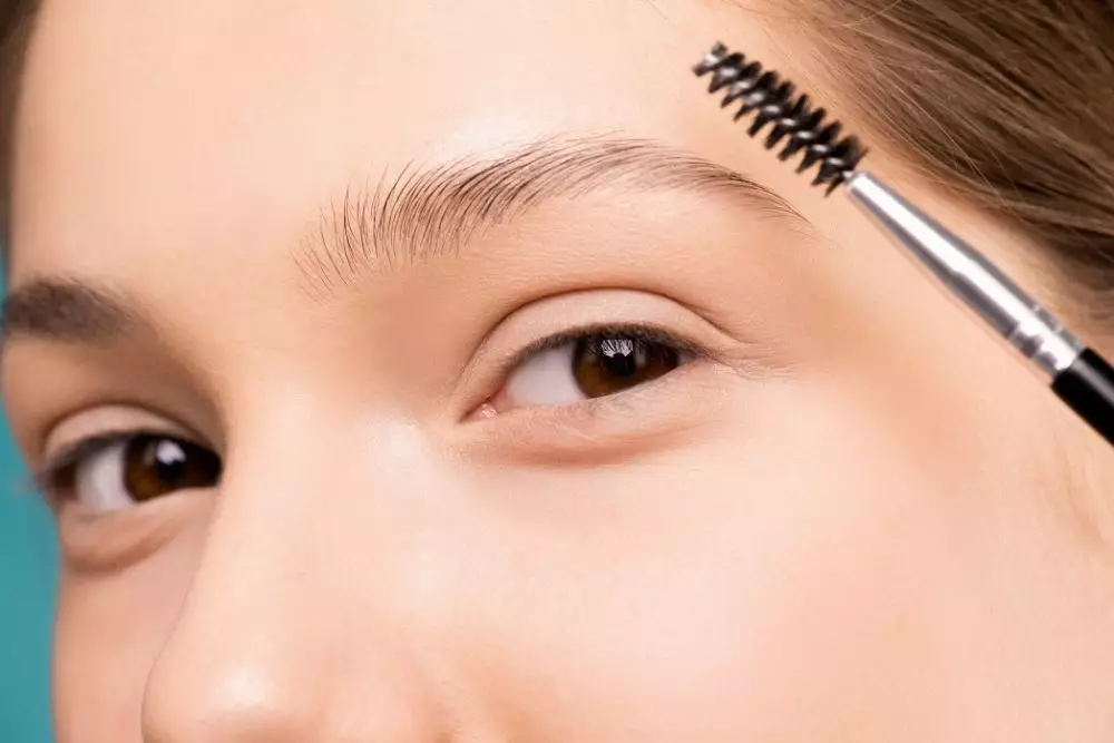 Tips makeup natural untuk Lebaran Berbagai sumber Tips makeup natural untuk Lebaran Berbagai sumber