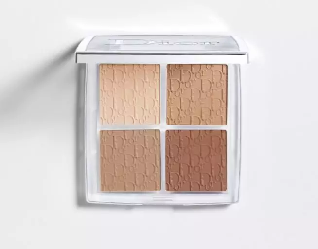 Rahasia makeup sehari-hari ala Agatha Chelsea Berbagai sumber