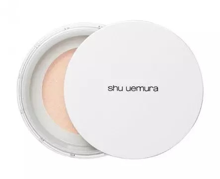 Rahasia makeup sehari-hari ala Agatha Chelsea Berbagai sumber