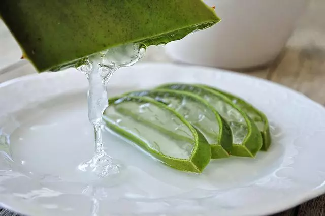 Cara membuat masker baking soda untuk wajah cerah Berbagai sumber  Cara membuat masker baking soda untuk wajah cerah Berbagai sumber