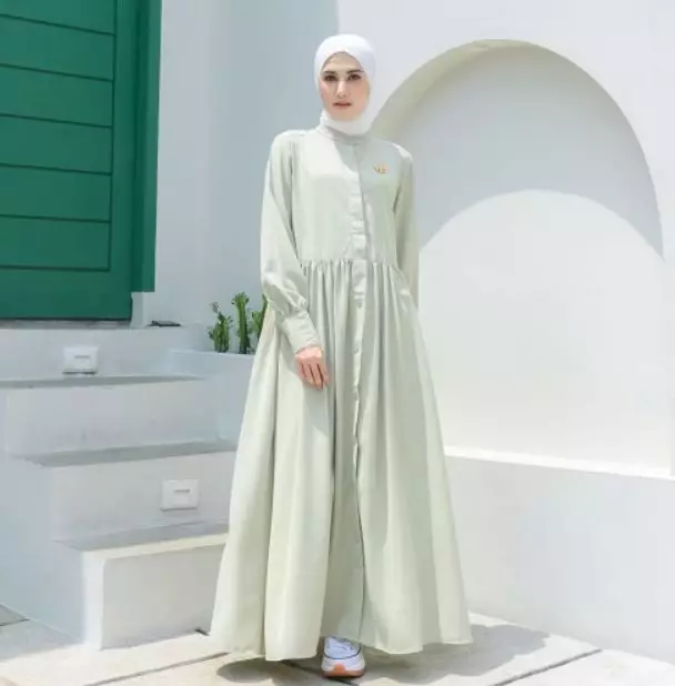 Inspirasi outfit lebaran brand fashion milik seleb Berbagai sumber Inspirasi outfit lebaran brand fashion milik seleb Berbagai sumber