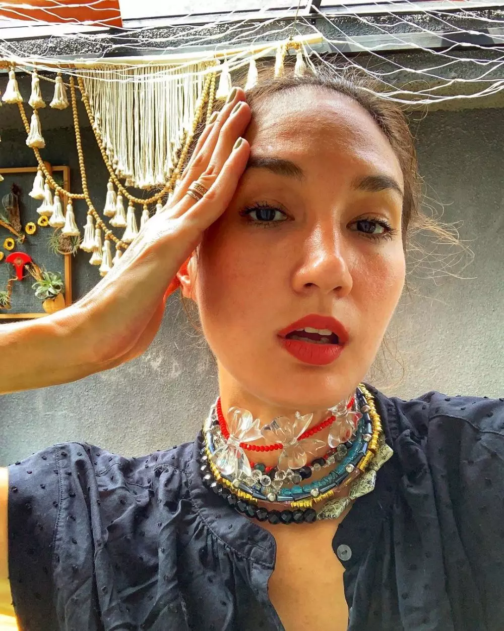 Skincare rutin ala Nadine Chandrawinata © foto: Instagram/@nadinelist Skincare rutin ala Nadine Chandrawinata © foto: Instagram/@nadinelist