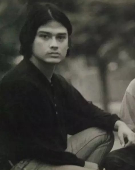 Potret masa muda Anton Wijaya © Instagram