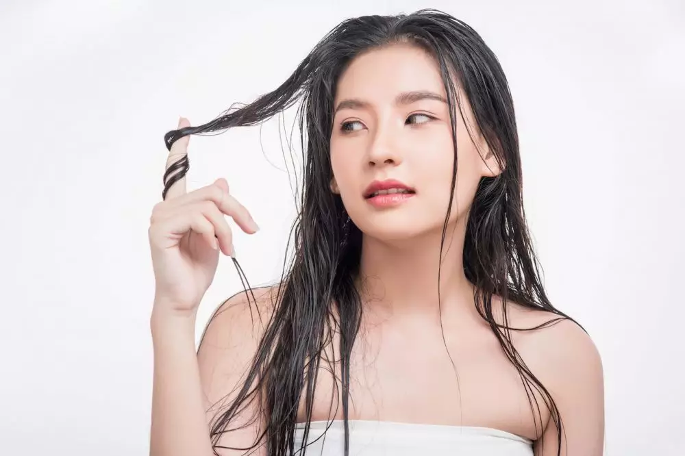Khasiat urang aring untuk rambut ©  Khasiat urang aring untuk rambut ©