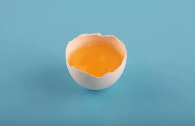 Cara menebalkan alis secara alami freepik.com