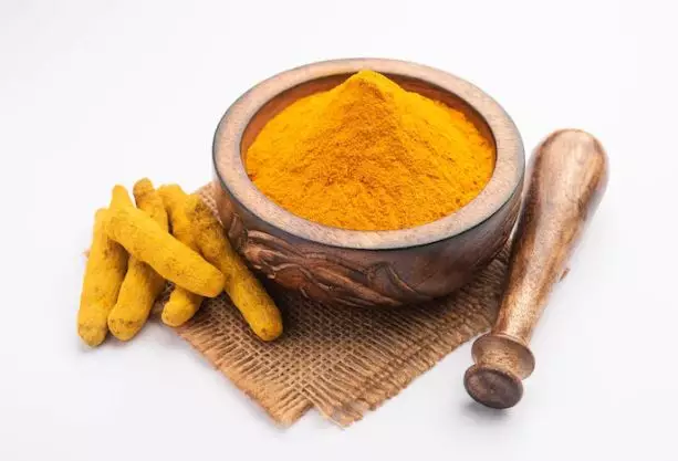 Cara menghilangkan bekas luka pada kulit pakai bahan alami freepik.com