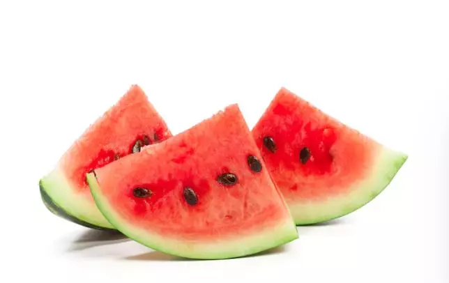 Cara membuat kuku berkilau secara alami freepik.com Cara membuat kuku berkilau secara alami freepik.com