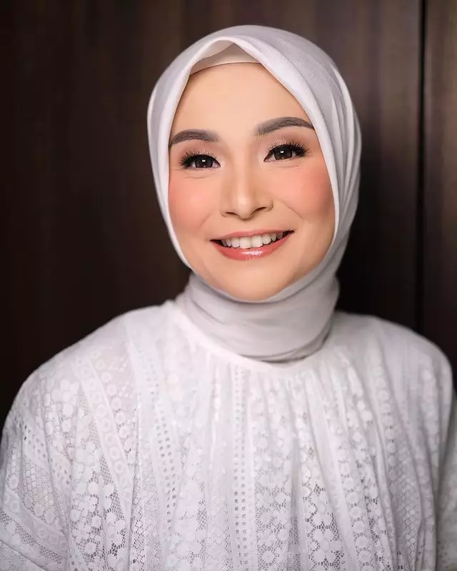 Tips awet muda ala Soraya Larasati Instagram Tips awet muda ala Soraya Larasati Instagram