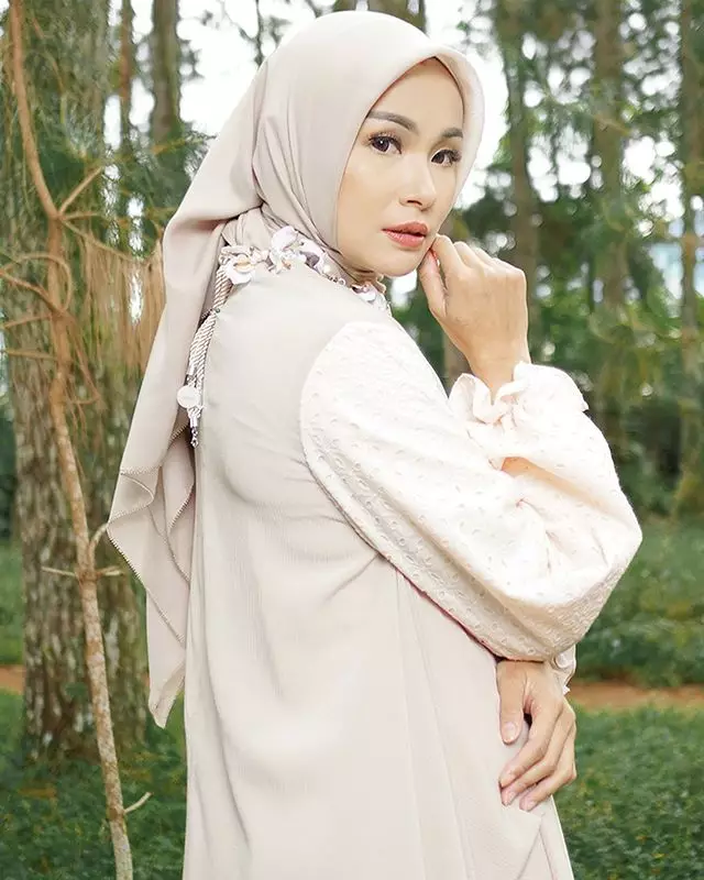 Tips awet muda ala Soraya Larasati Instagram Tips awet muda ala Soraya Larasati Instagram