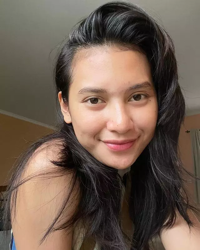 Rutinitas skincare ala Indah permatasari Instagram Rutinitas skincare ala Indah permatasari Instagram
