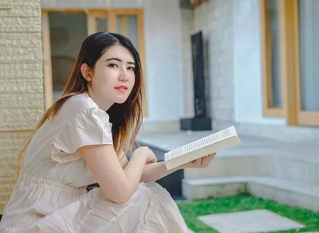 Perawatan wajah Via Vallen Instagram Perawatan wajah Via Vallen Instagram