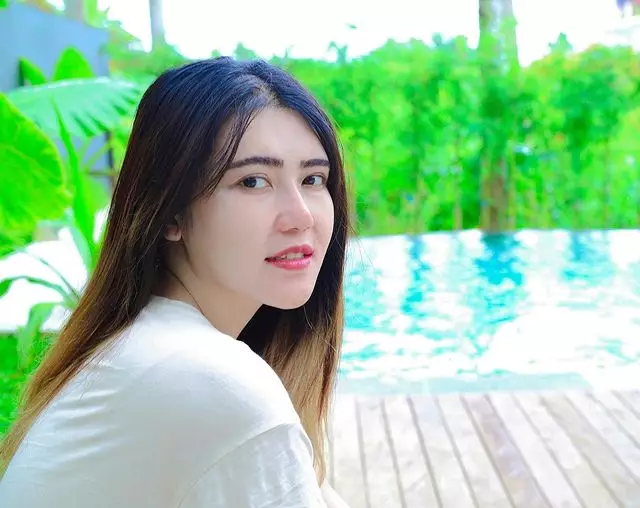 Perawatan wajah Via Vallen Instagram Perawatan wajah Via Vallen Instagram