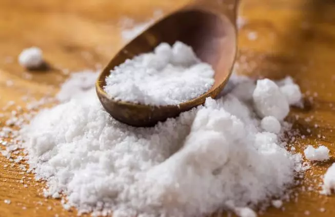 Cara menghilangkan ketombe secara alami freepik.com Cara menghilangkan ketombe secara alami freepik.com