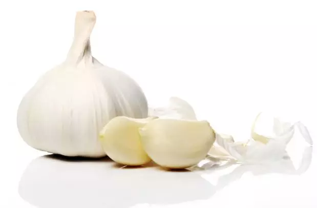 Cara menghilangkan ketombe secara alami freepik.com Cara menghilangkan ketombe secara alami freepik.com