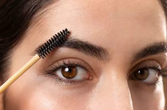 Rahasia makeup natural ala Ria Ricis Berbagai sumber Rahasia makeup natural ala Ria Ricis Berbagai sumber