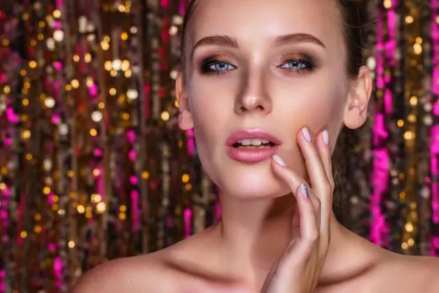 Rahasia makeup natural ala Ria Ricis Berbagai sumber Rahasia makeup natural ala Ria Ricis Berbagai sumber