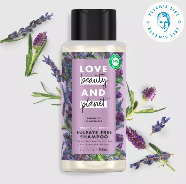 Rekomendasi sampo untuk rambut kering Berbagai sumber