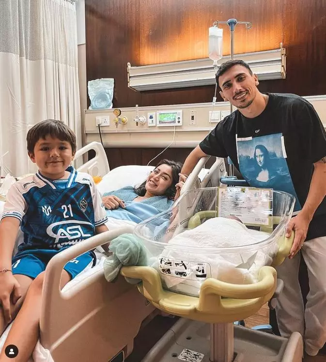 <img style= <img style=