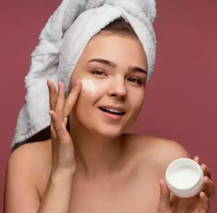 Rutinitas skincare wajib ala Paula Verhoeven Berbagai sumber Rutinitas skincare wajib ala Paula Verhoeven Berbagai sumber