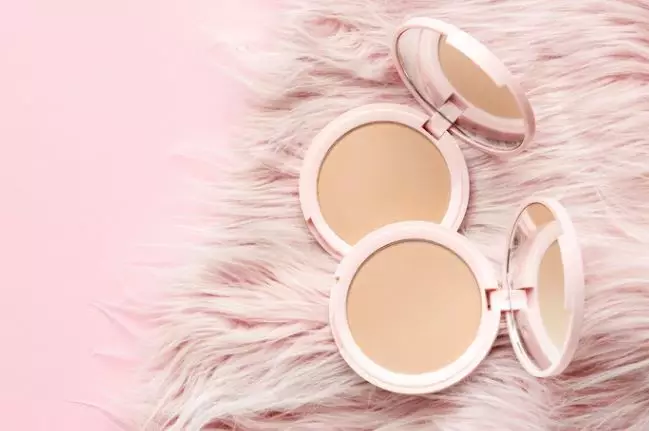 Rahasia makeup natural ala Maudy Ayunda Berbagai sumber Rahasia makeup natural ala Maudy Ayunda Berbagai sumber