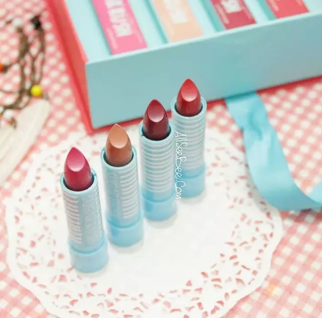 Rekomendasi lipstik untuk bibir kering Berbagai sumber Rekomendasi lipstik untuk bibir kering Berbagai sumber