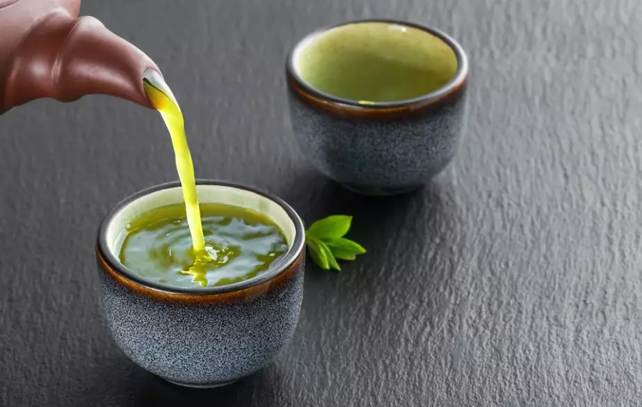 Cara mengatasi kebotakan pakai bahan alami freepik.com