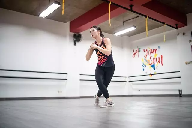 Perawatan wajah anti kusam ala Julie Estelle Instagram Perawatan wajah anti kusam ala Julie Estelle Instagram