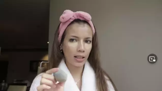 Langkah makeup simpel ala Sabrina Chairunnisa You