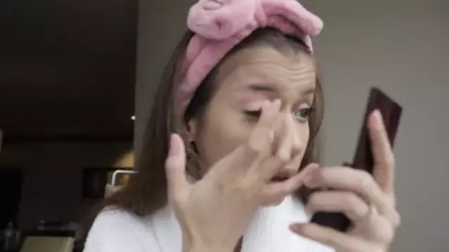 Langkah makeup simpel ala Sabrina Chairunnisa Youtube