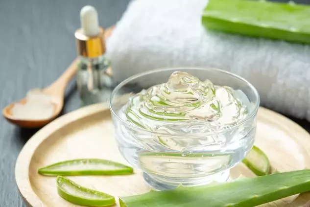 Cara melembutkan rambut secara alami freepik.com