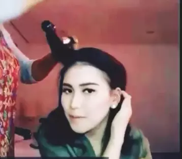 9 Cara makeup natural ala Ayu Ting Ting Berbagai sumber  9 Cara makeup natural ala Ayu Ting Ting Berbagai sumber