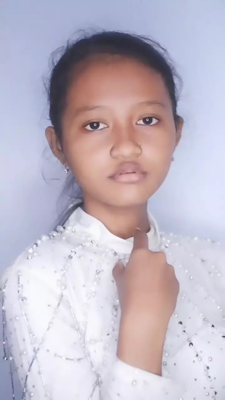 perubahan gadis lugu © berbagai sumber perubahan gadis lugu © berbagai sumber