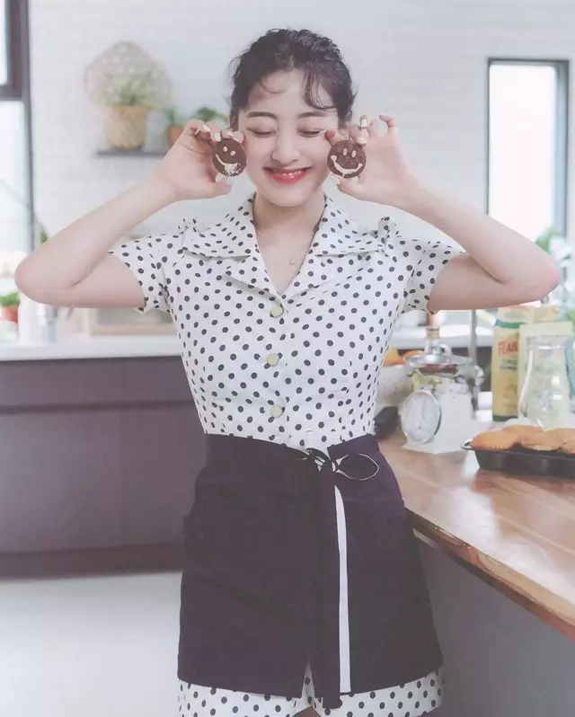 Rahasia wajah bersinar ala Jihyo Twice Instagram Rahasia wajah bersinar ala Jihyo Twice Instagram