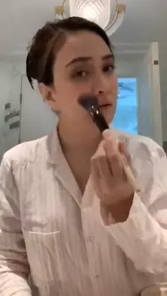 Tutorial makeup natural Shandy Aulia Berbagai sumber Tutorial makeup natural Shandy Aulia Berbagai sumber