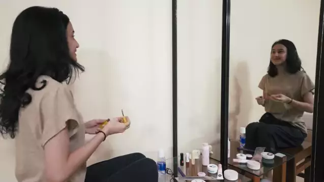 Cara daily makeup Keisya Levronka Berbagai sumber