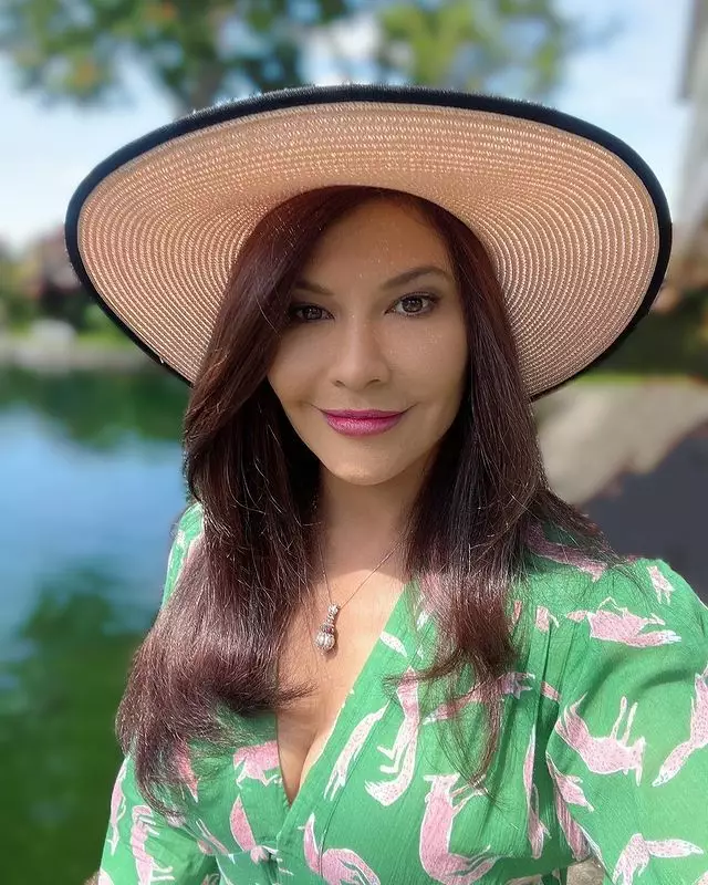 Rahasia awet muda Tamara Bleszynski Instagram