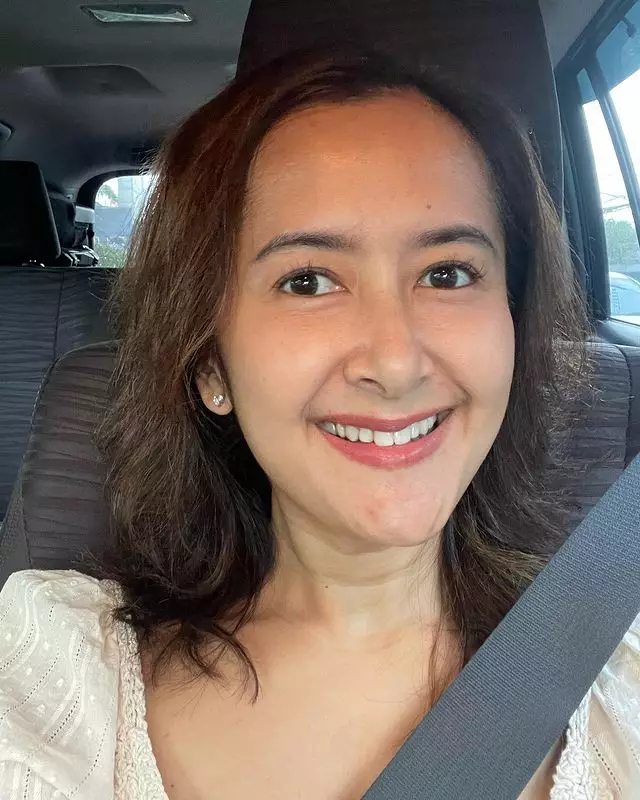 <img style= <img style=