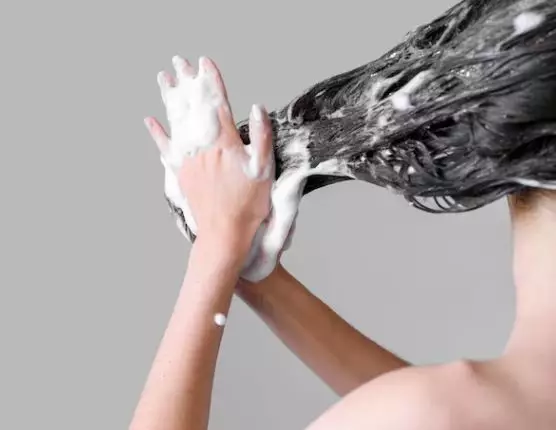 Perawatan rambut berkilau ala Natasha Wilona Berbagai sumber Perawatan rambut berkilau ala Natasha Wilona Berbagai sumber