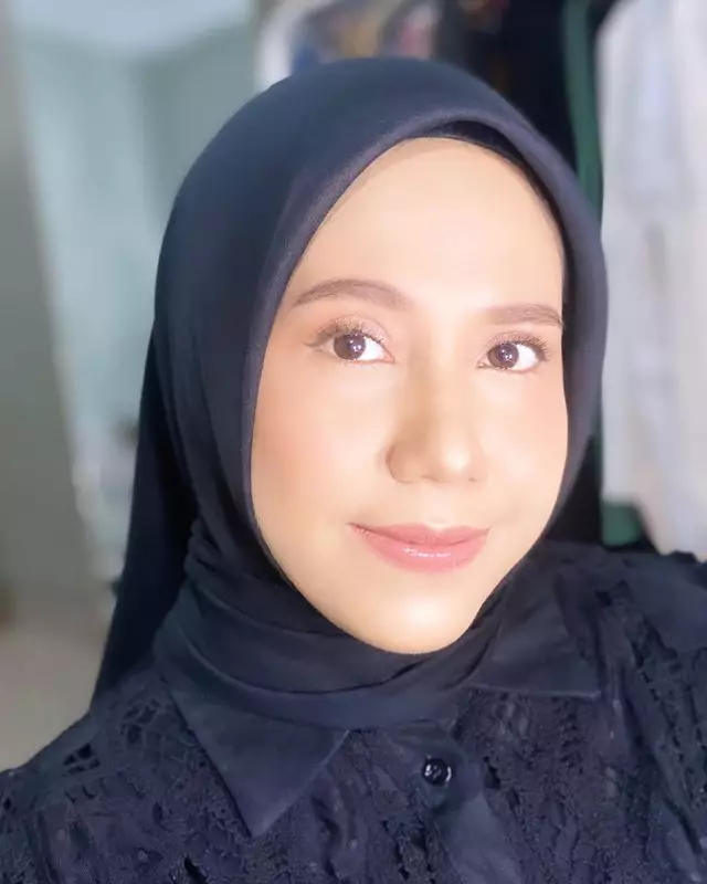 Pesona Nadya Arifta dimakeup MUA © Instagram/@nadrifta