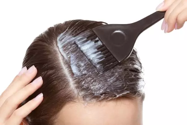 Perawatan rambut tebal ala Ranty Maria Berbagai sumber