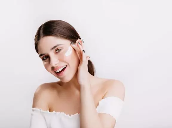 Skincare kulit kombinasi Naysila Mirdad Berbagai sumber