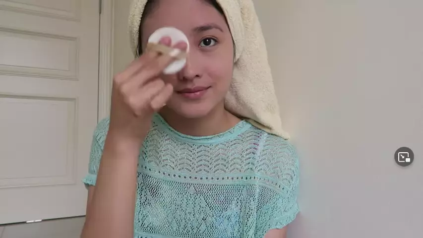 Tutorial makeup simpel ala Natasha Wilona Berbagai sumber Tutorial makeup simpel ala Natasha Wilona Berbagai sumber