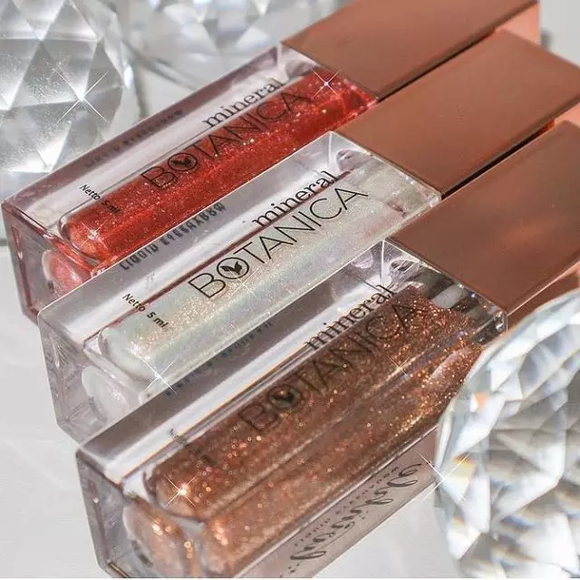 Rekomendasi eyeshadow glitter Berbagai sumber Rekomendasi eyeshadow glitter Berbagai sumber