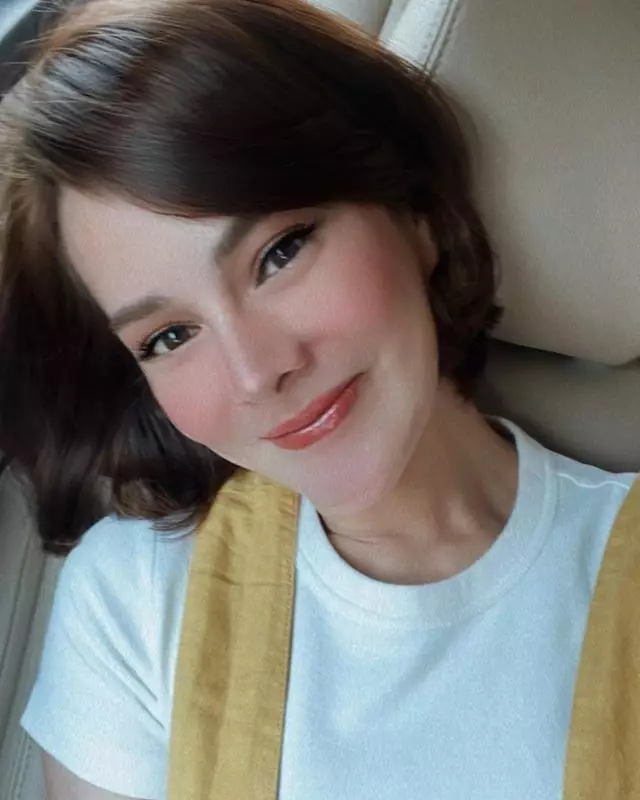 Rahasia perawatan wajah alami Astrid Tiar Instagram